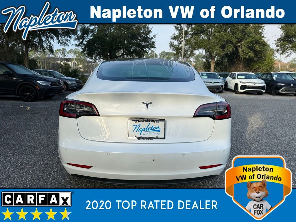 Used 2021 Tesla Model 3 Standard Range Plus image 11