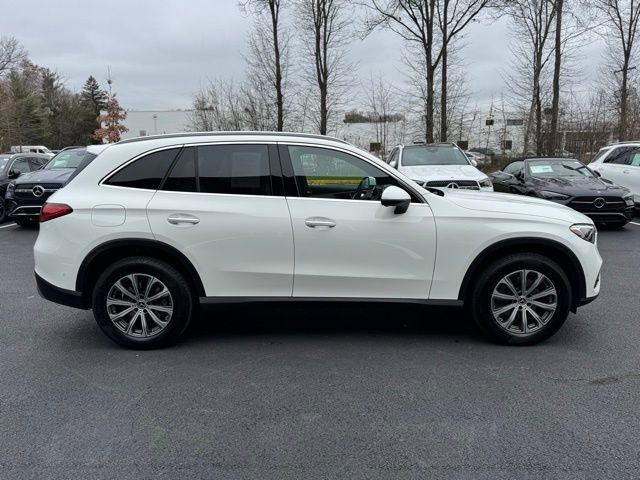 Used 2026 Mercedes-Benz GLC 300 4MATIC image 2