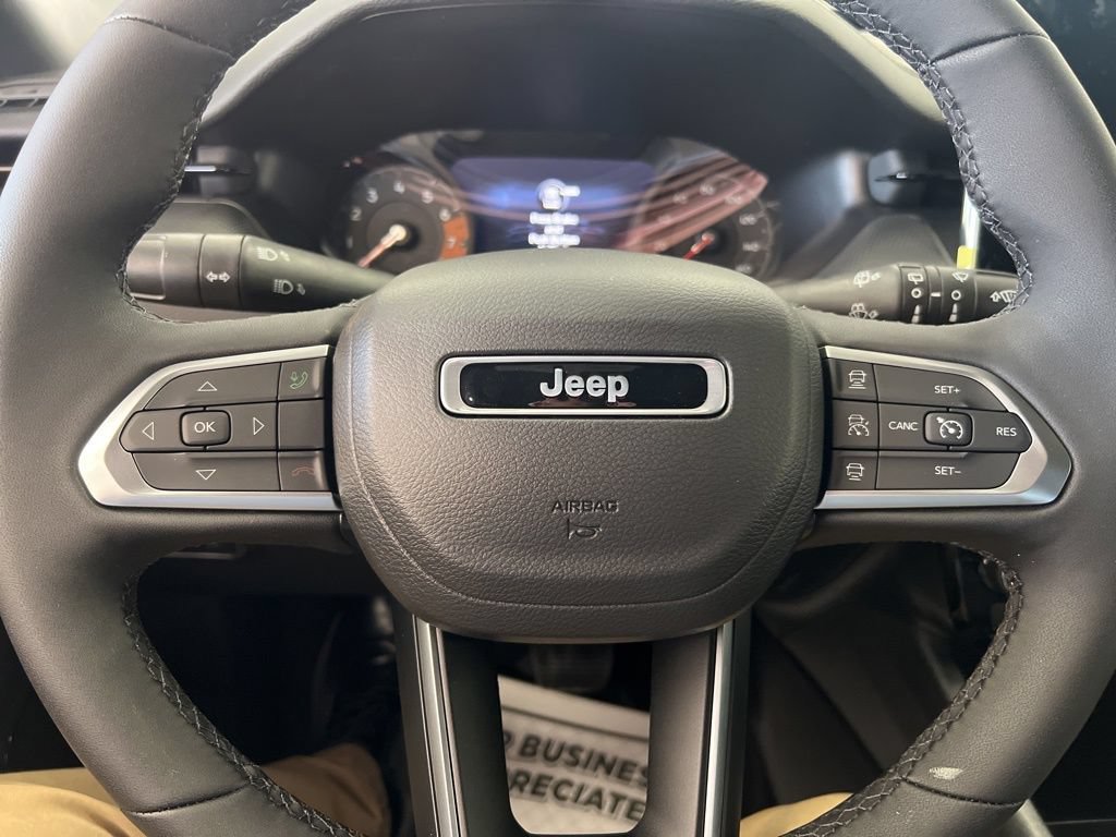New 2026 Jeep Compass Limited AWD/4WD image 9