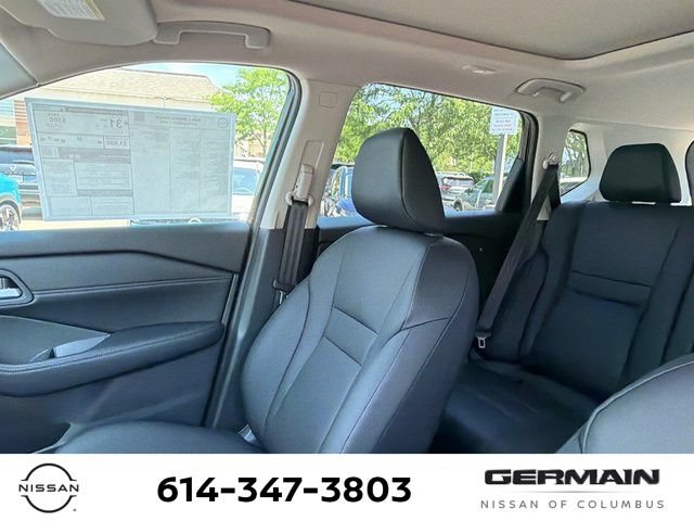 New 2026 Nissan Rogue Dark Armor AWD/4WD image 18