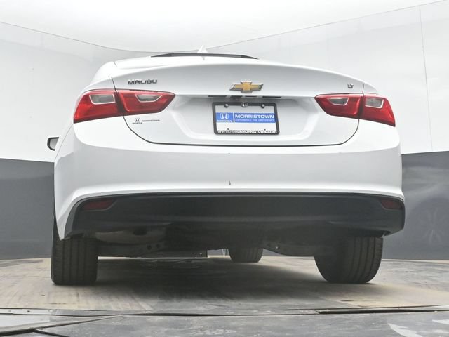 Used 2016 Chevrolet Malibu LT FWD image 44