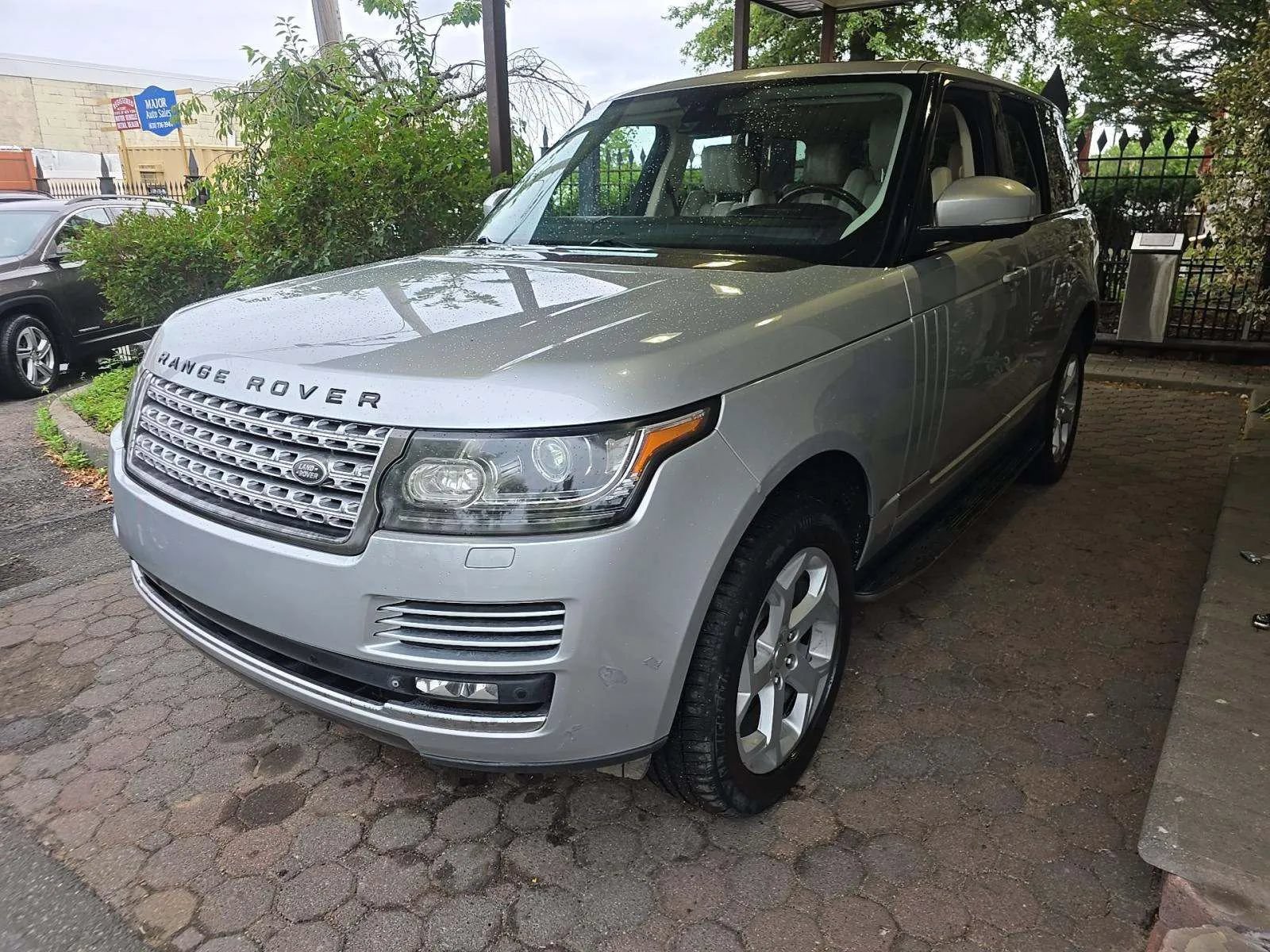 Used 2014 Land Rover Range Rover HSE