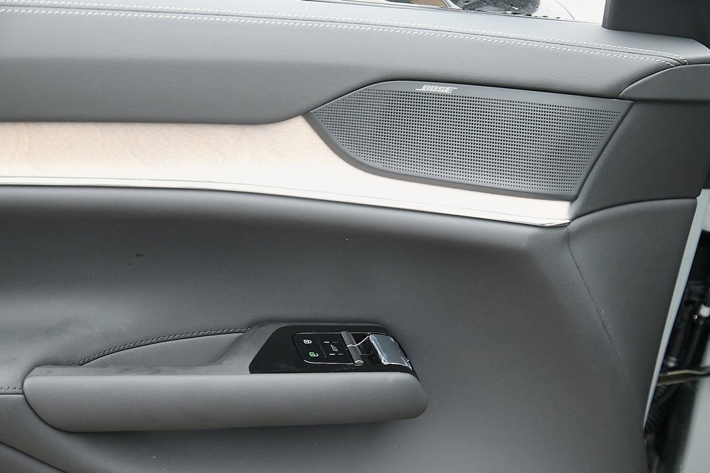 New 2025 Volvo EX90 Ultra image 11