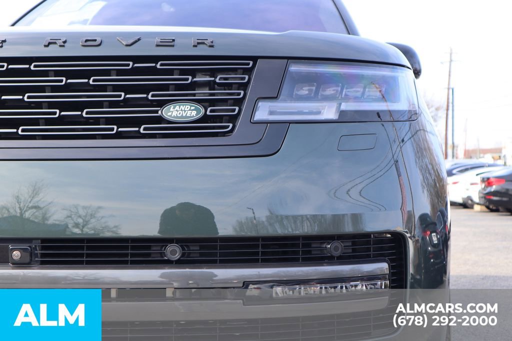 Used 2023 Land Rover Range Rover SE image 12