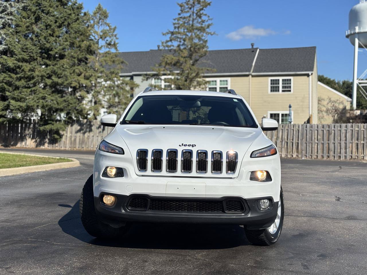 Used 2014 Jeep Cherokee Latitude w/ Cold Weather Group AWD/4WD image 13