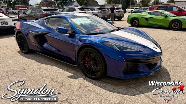 New 2027 Chevrolet Corvette Grand Sport w/ Stealth Interior Trim Package RWD image 1