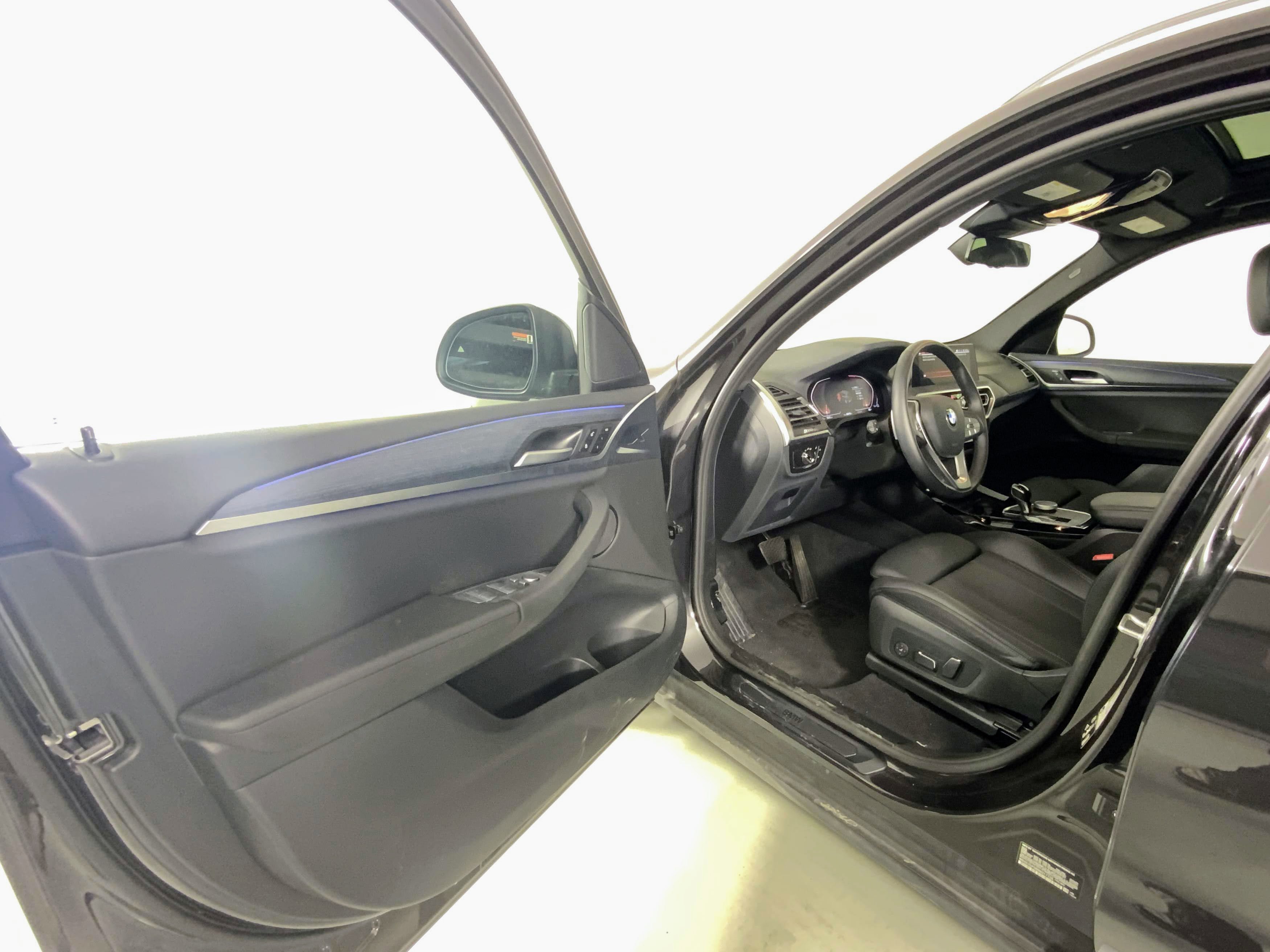 Used 2024 BMW X3 xDrive30i w/ Convenience Package w/ZPA image 10