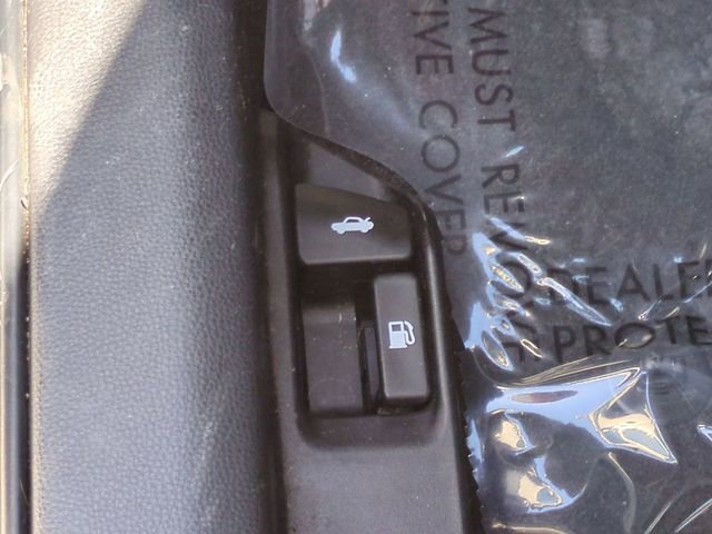 Used 2021 Toyota Corolla SE image 14