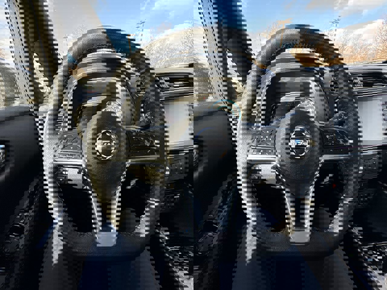 Used 2023 Nissan Leaf SV Plus image 15