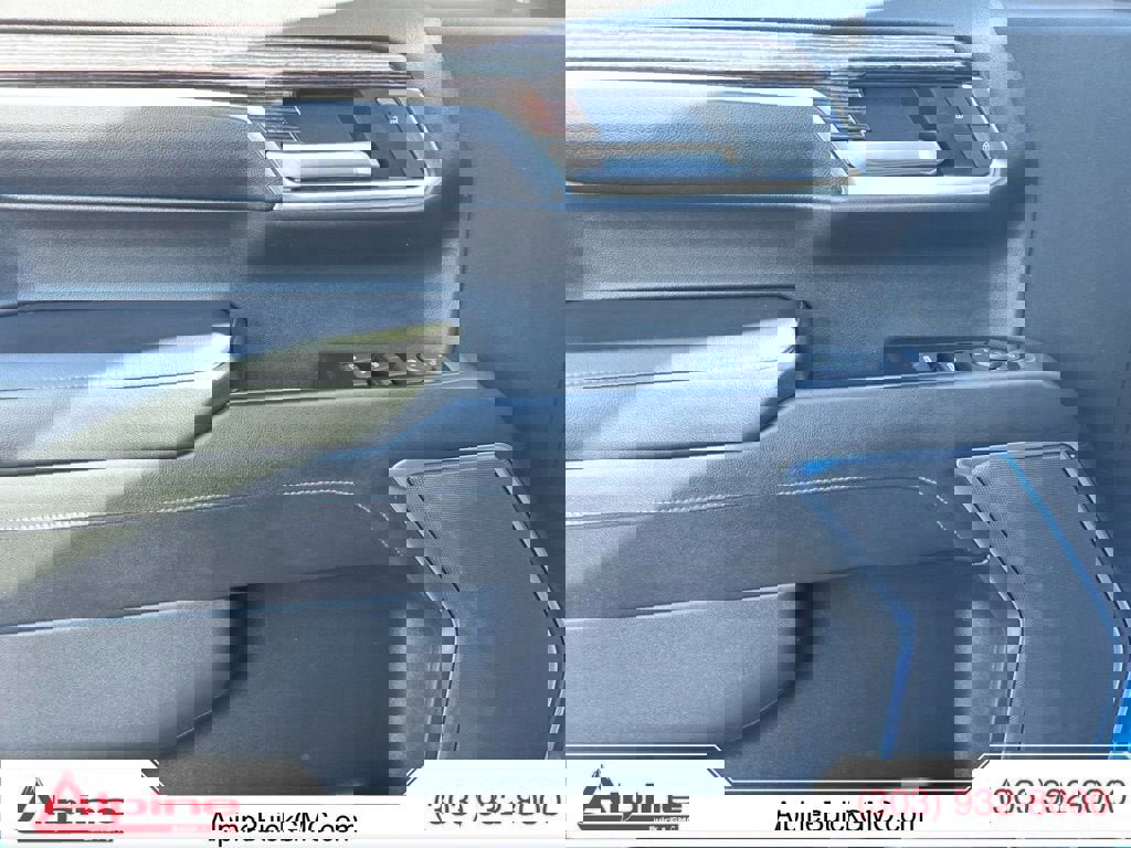 Used 2022 GMC Sierra 1500 Elevation image 19