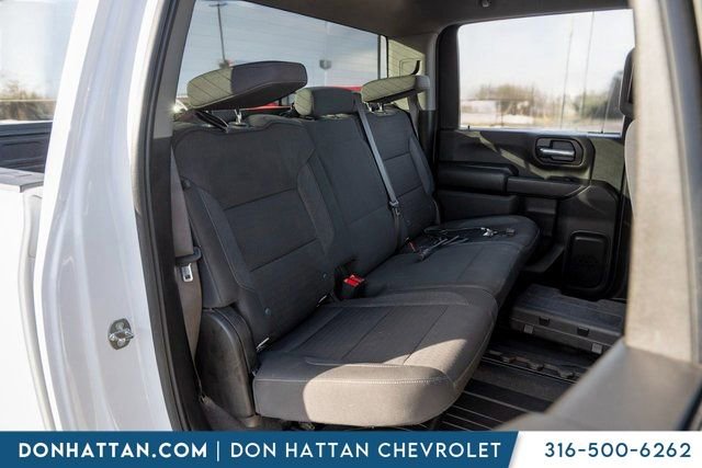 Used 2024 Chevrolet Silverado 2500 Custom w/ Custom Value Package image 26
