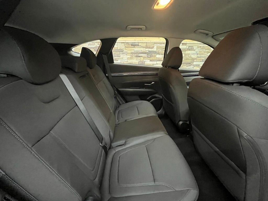 Used 2024 Hyundai Tucson SE image 34