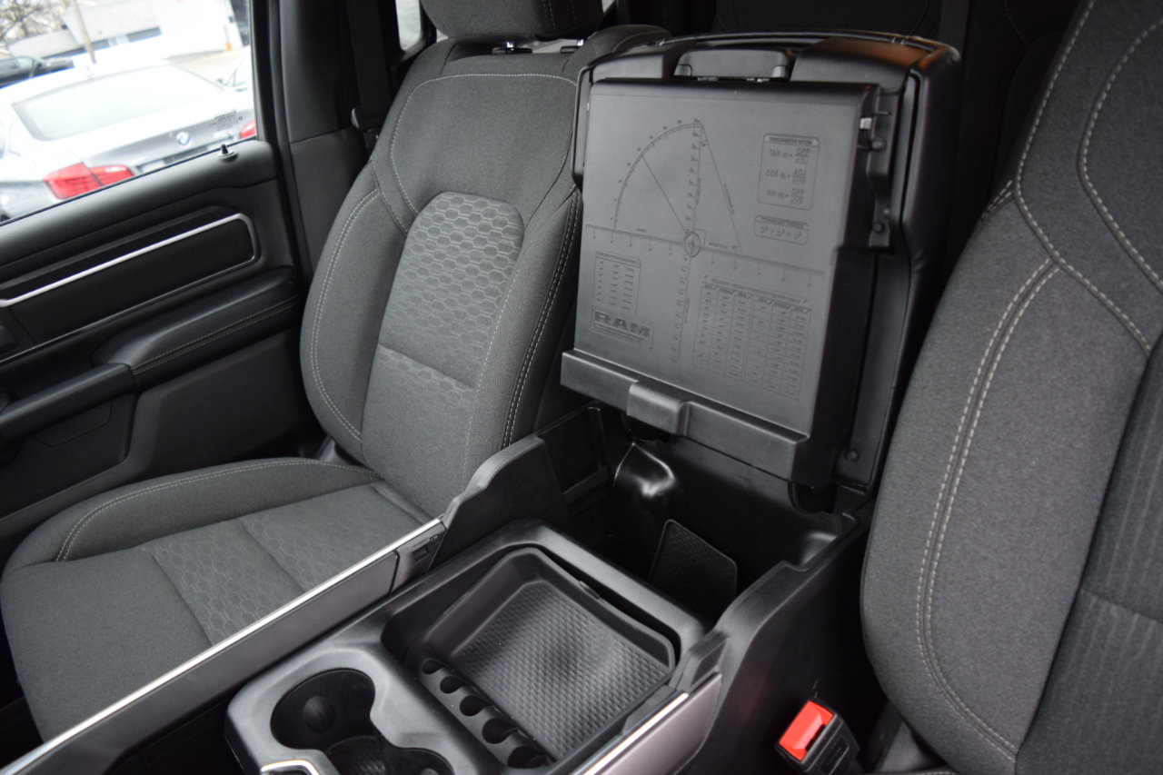 Used 2025 RAM 1500 Big Horn image 32