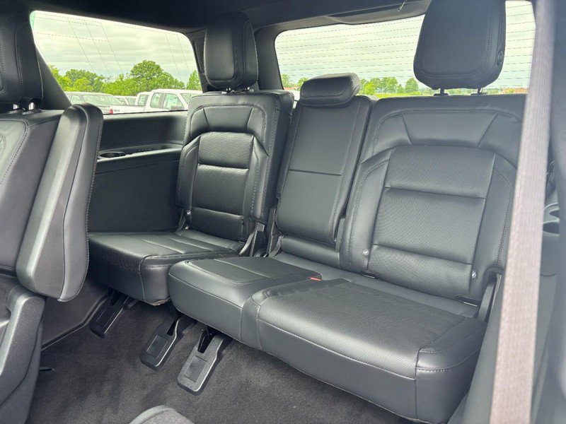 New 2026 Lincoln Navigator Reserve AWD/4WD image 10