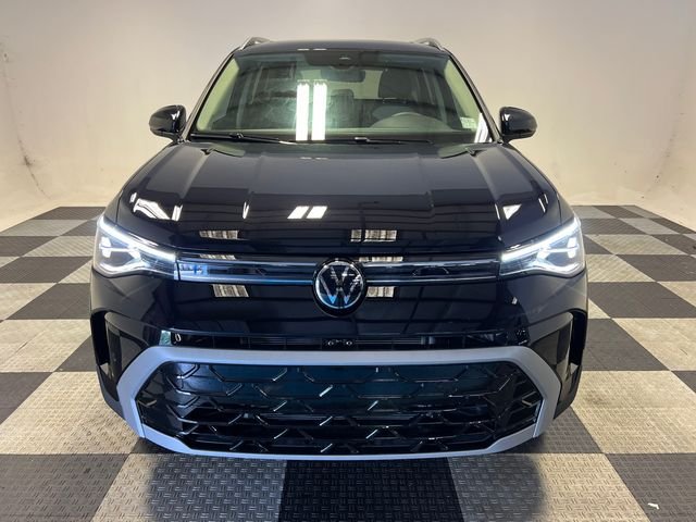 New 2025 Volkswagen Taos SEL AWD/4WD image 2