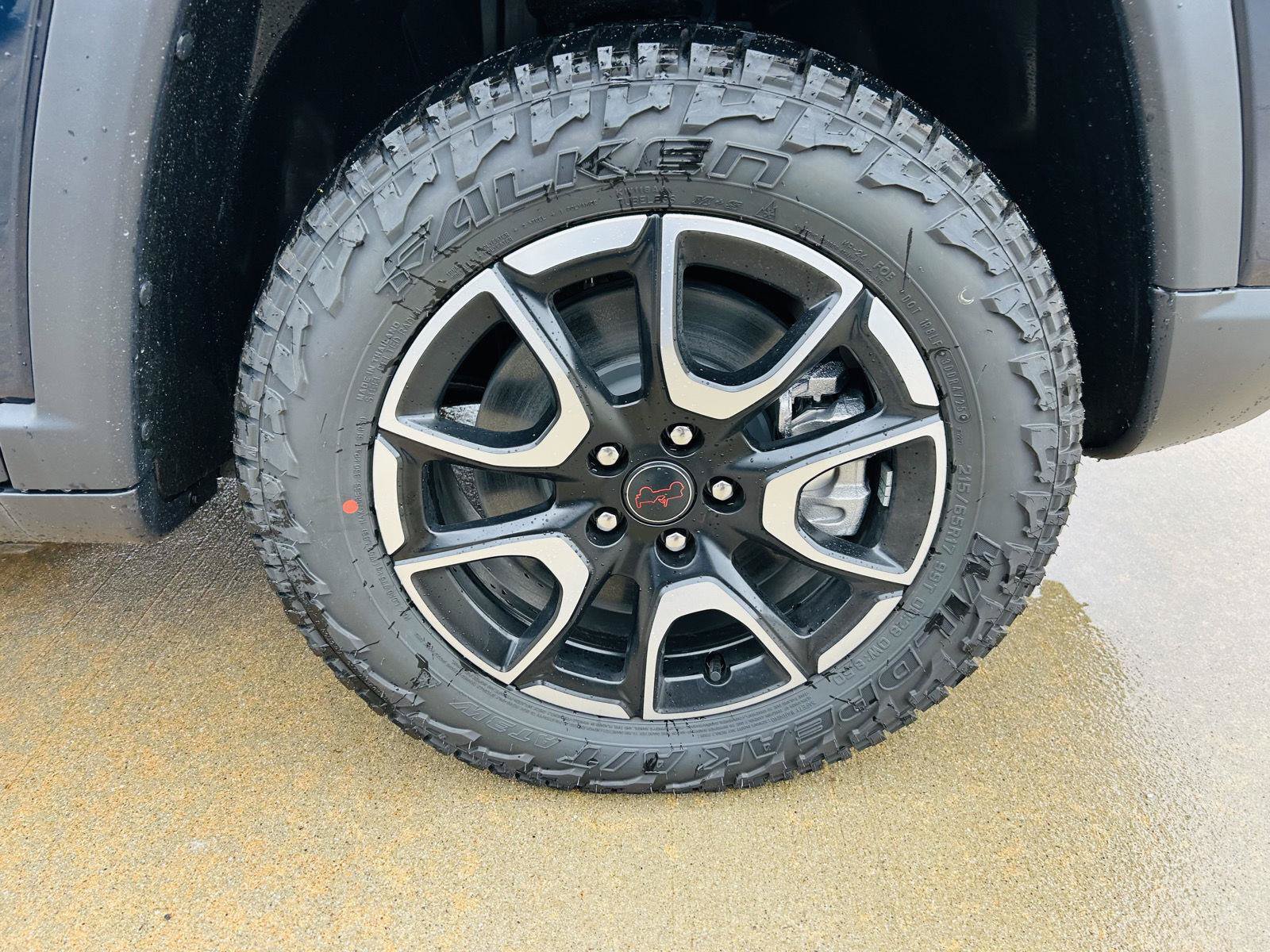 New 2026 Jeep Compass Trailhawk AWD/4WD image 39