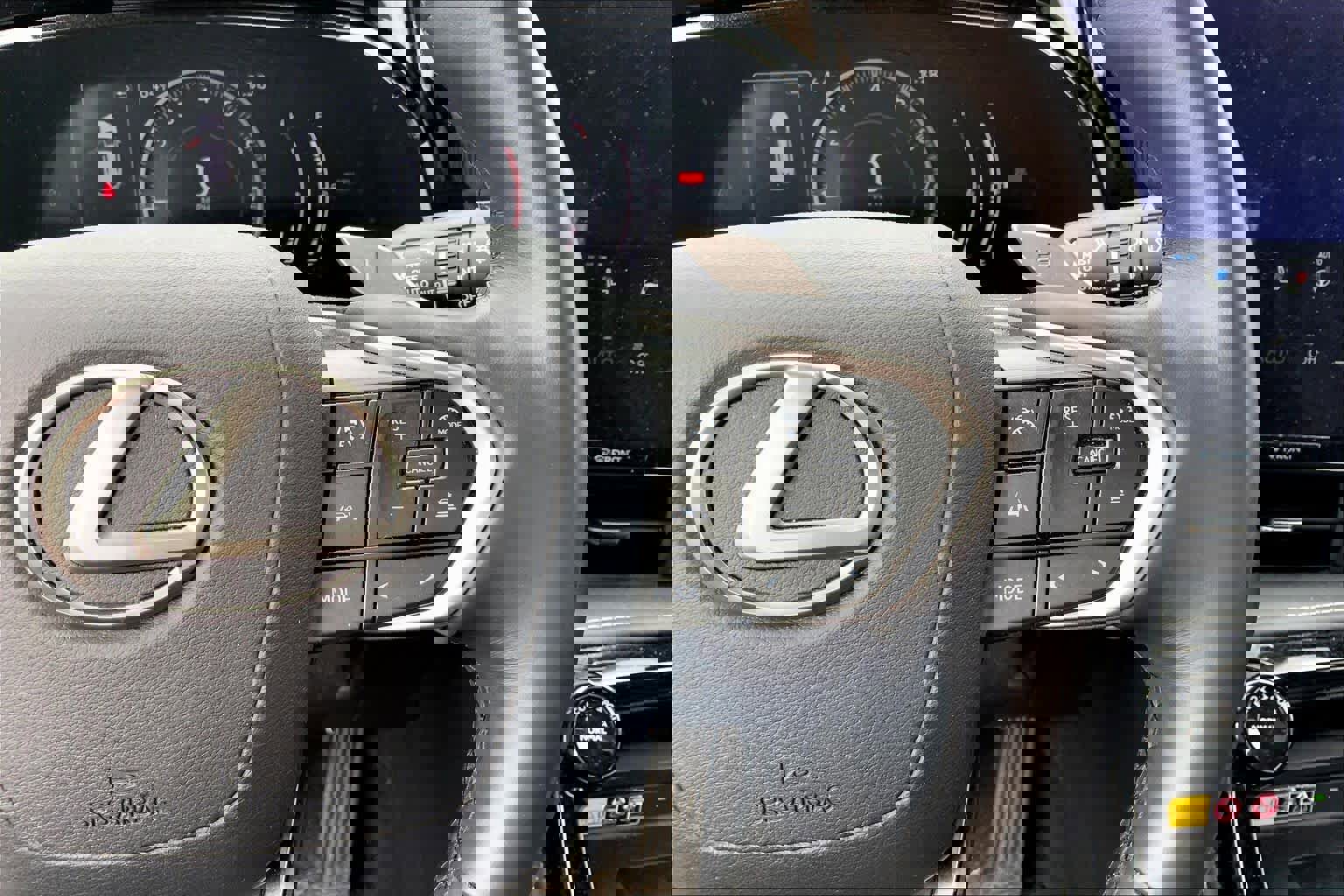 Used 2023 Lexus NX 350 AWD image 25