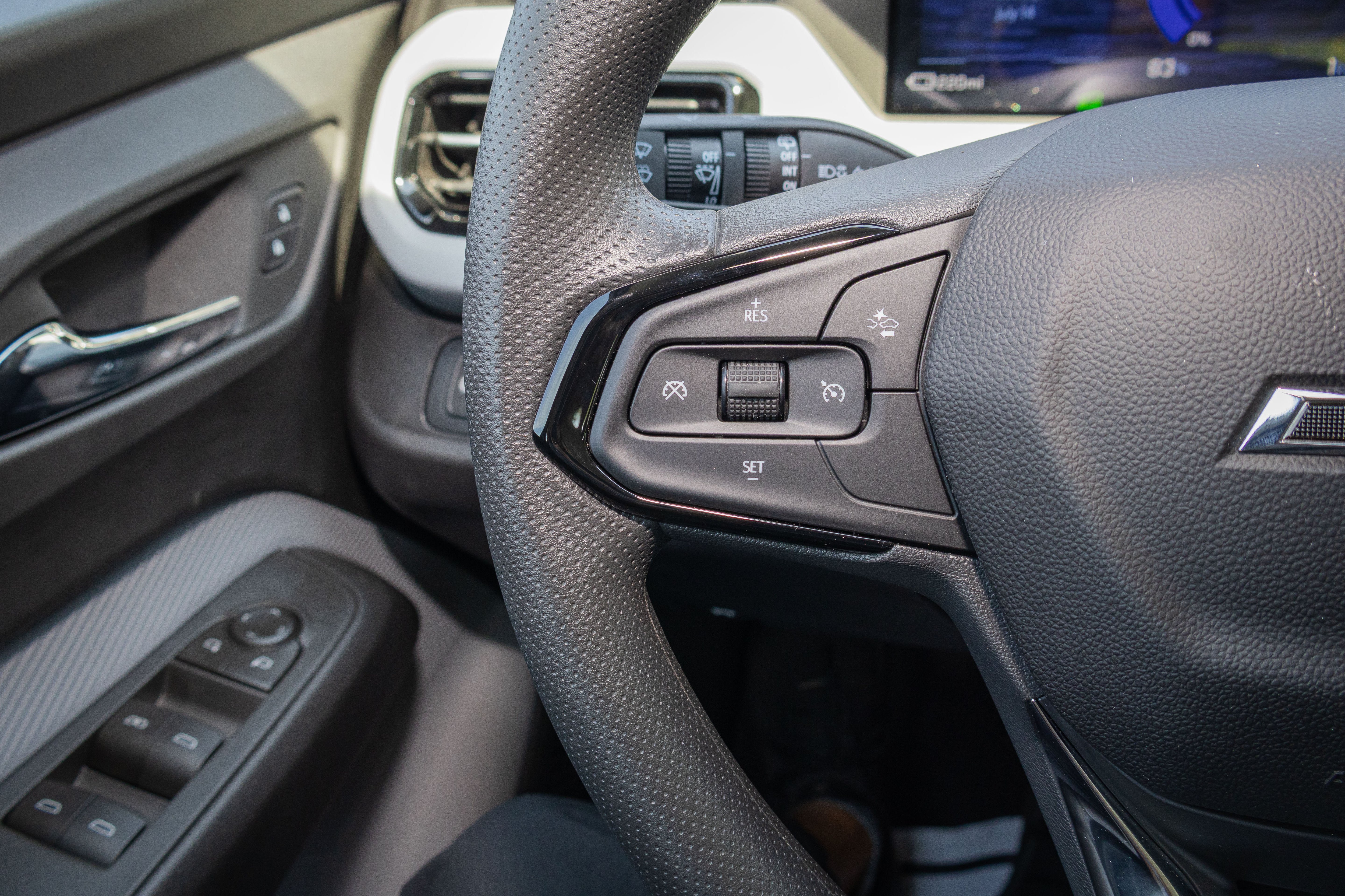 New 2027 Chevrolet Bolt LT FWD image 16