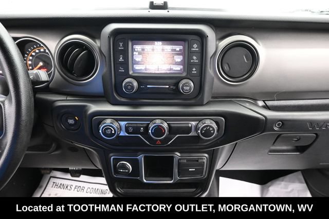 Used 2021 Jeep Wrangler Sport AWD/4WD image 13
