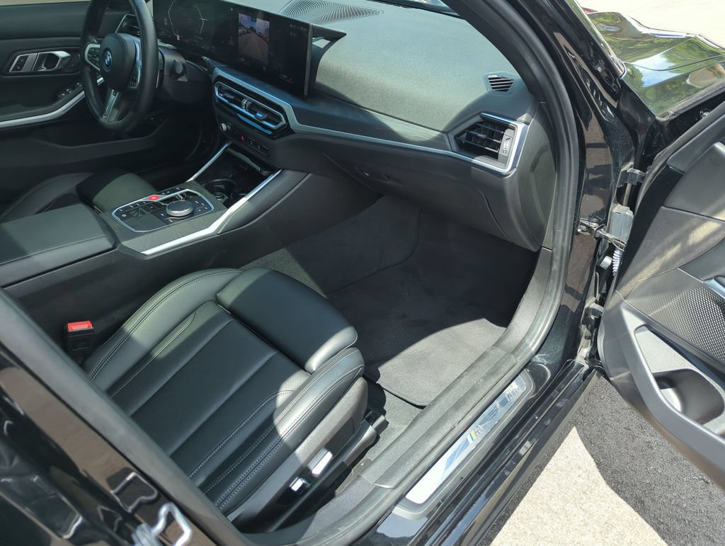 Used 2023 BMW 330e RWD image 36