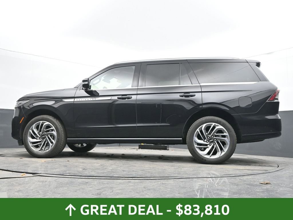 Used 2025 Lincoln Navigator Reserve AWD/4WD image 52