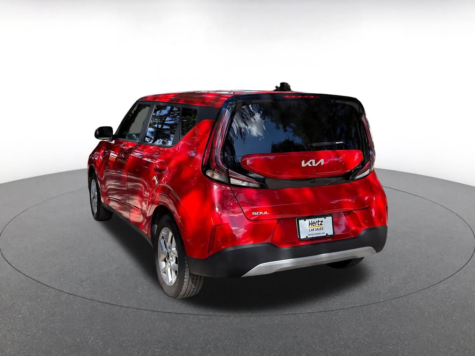 Used 2025 Kia Soul LX w/ LX Technology Package FWD image 8