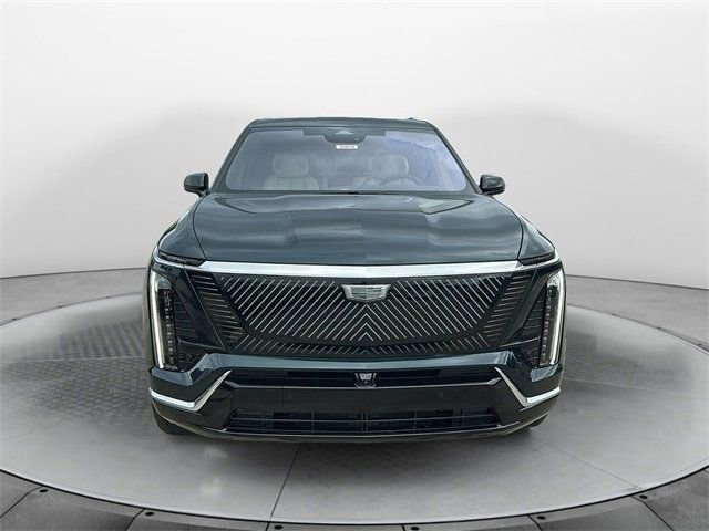 New 2026 Cadillac Vistiq Luxury w/ LPO, Floor Liner Package image 2