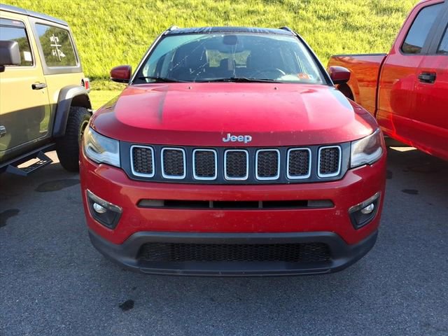 Used 2019 Jeep Compass Latitude w/ Safety & Security Group AWD/4WD image 12