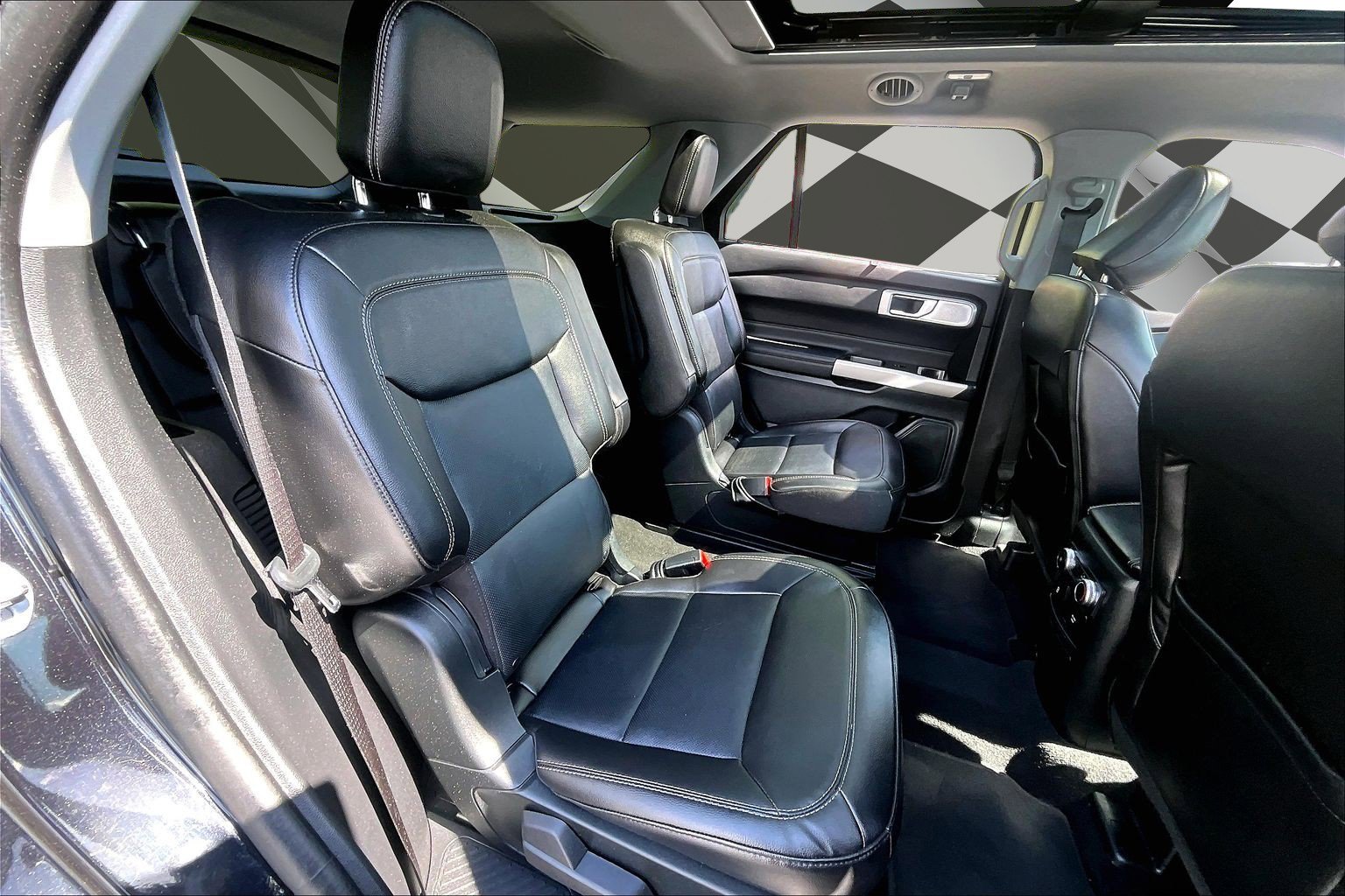 Used 2023 Ford Explorer Limited w/ Limited Technology Package AWD/4WD image 27