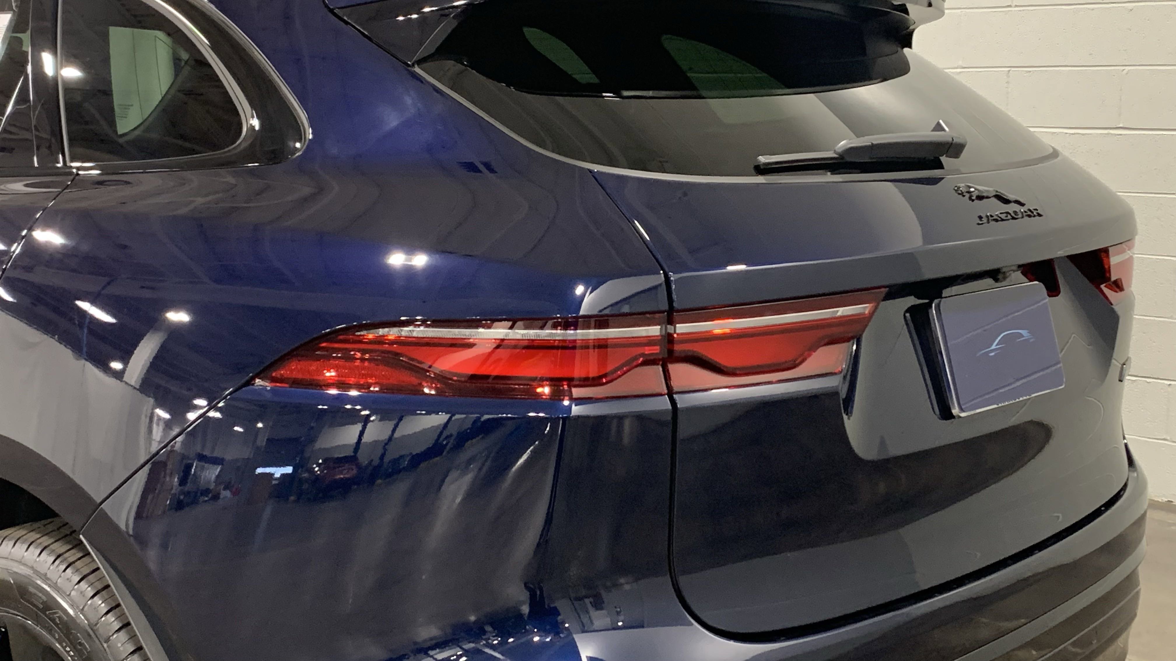 Used 2026 Jaguar F-PACE R-Dynamic S image 17