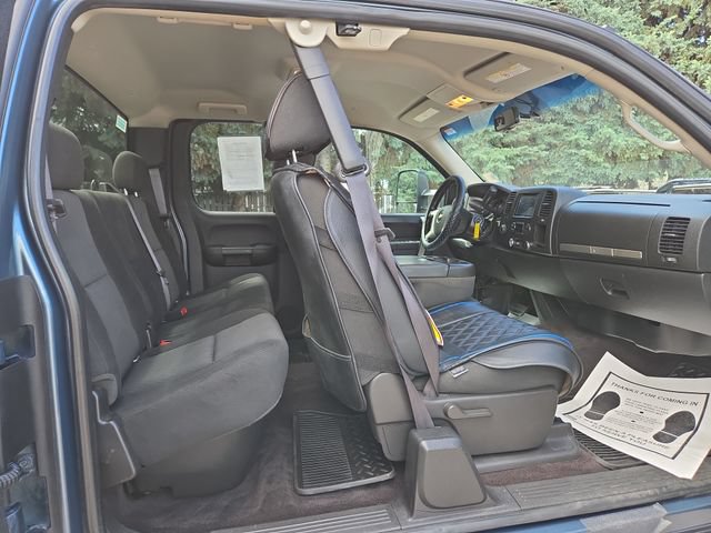 Used 2012 Chevrolet Silverado 2500 LT AWD/4WD image 32