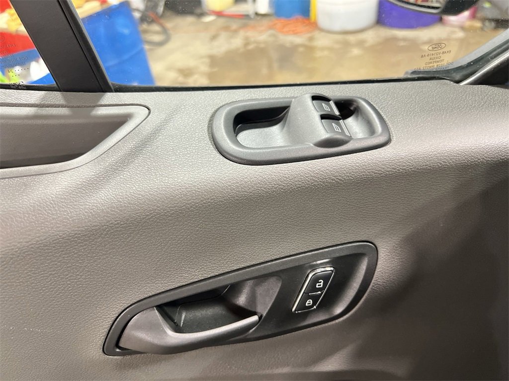 Used 2024 Ford E-Transit Base image 15