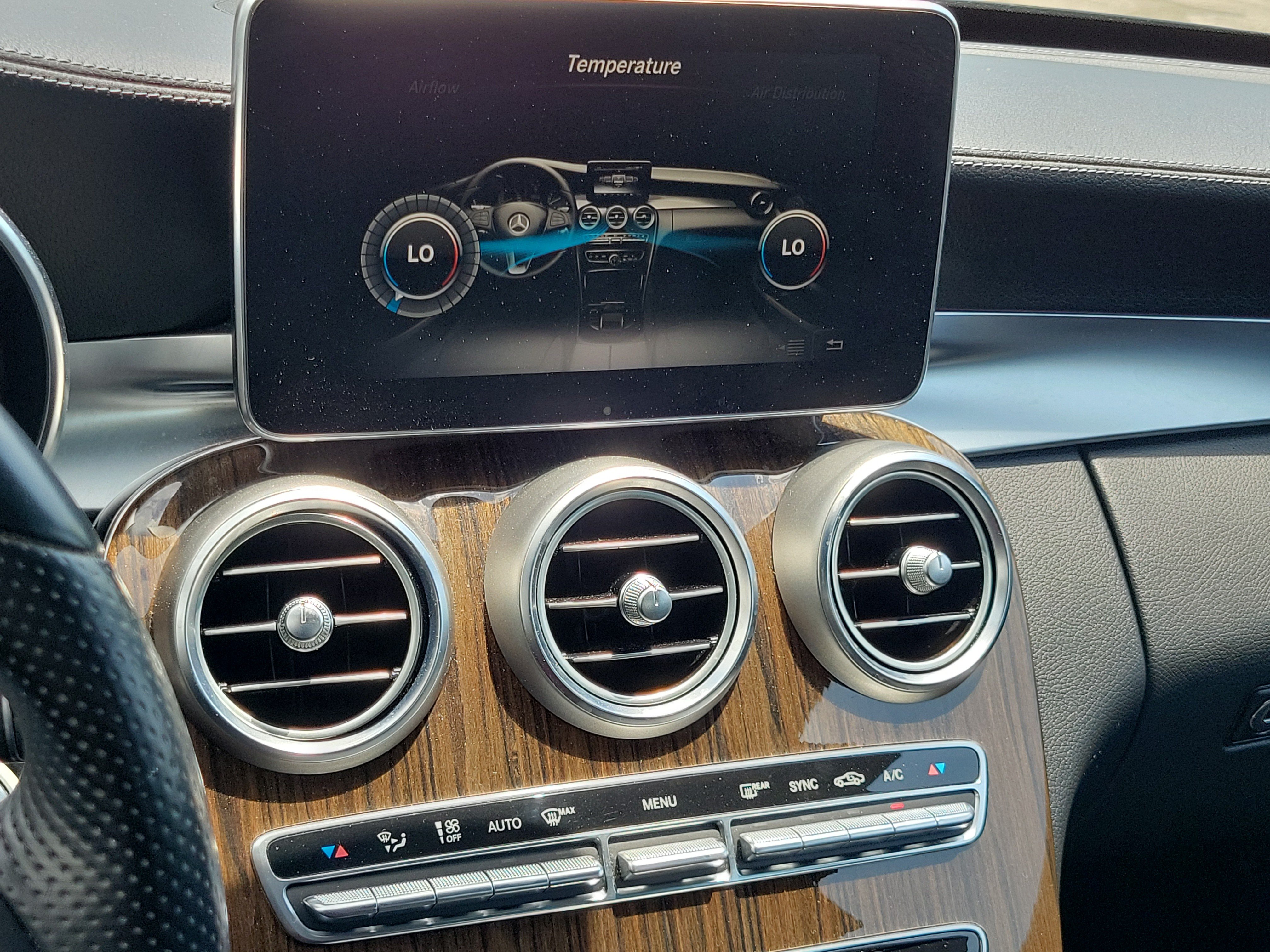 Used 2016 Mercedes-Benz C 300 4MATIC Sedan w/ Multimedia Package image 28