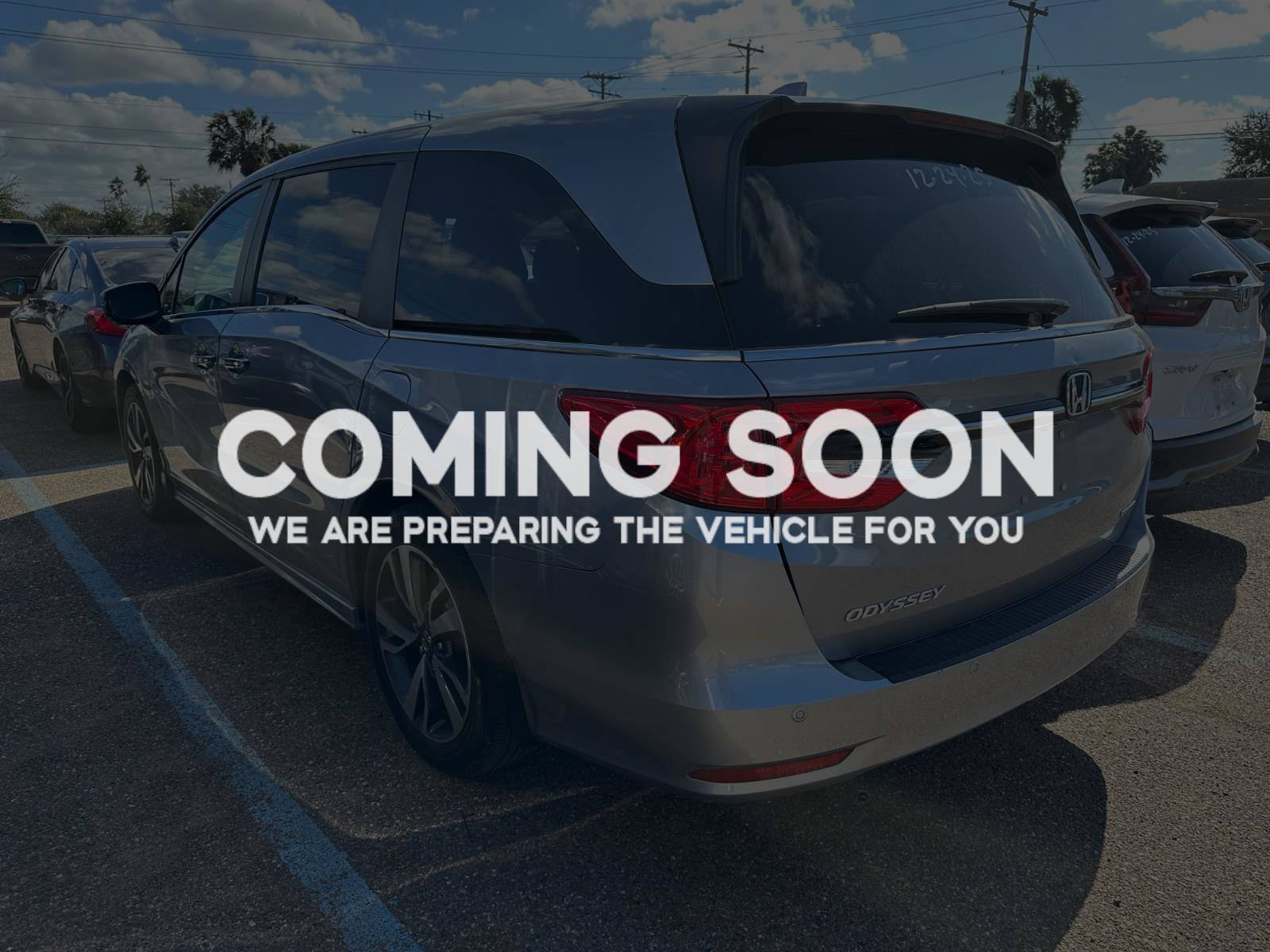 Used 2023 Honda Odyssey Touring image 4