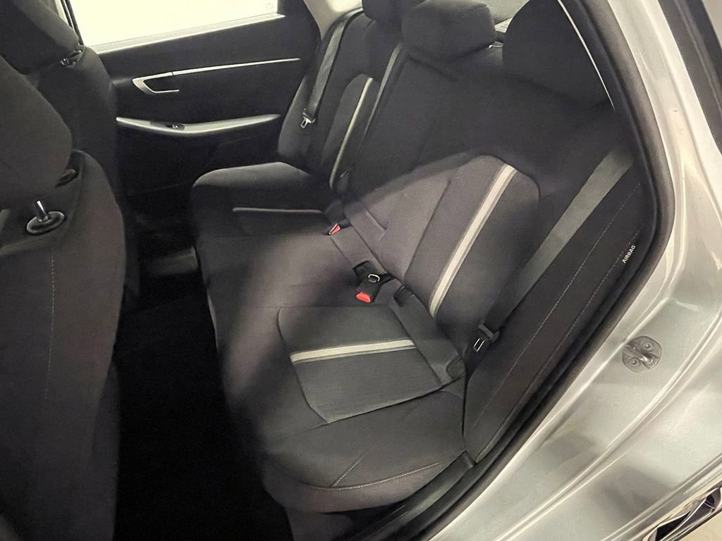 Used 2026 Hyundai Sonata SEL AWD/4WD image 23