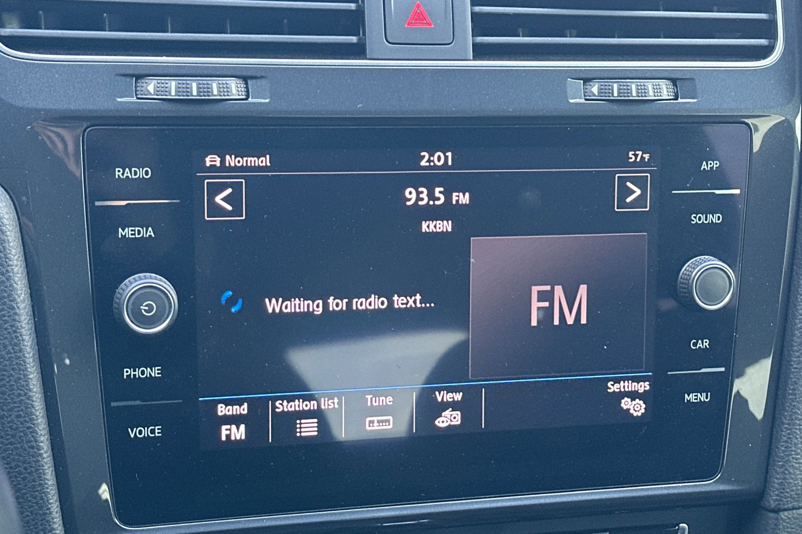 Used 2019 Volkswagen e-Golf SE w/ Driver Assistance Package image 19