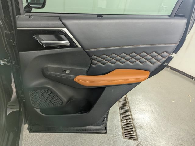 Used 2022 Mitsubishi Outlander SEL AWD/4WD image 19