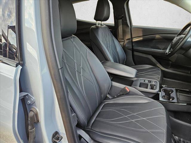 Used 2025 Ford Mustang Mach-E Select w/ Comfort Package Lite RWD image 15