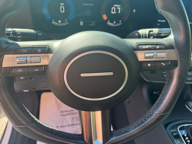 Certified 2024 Hyundai Kona SEL AWD/4WD image 17