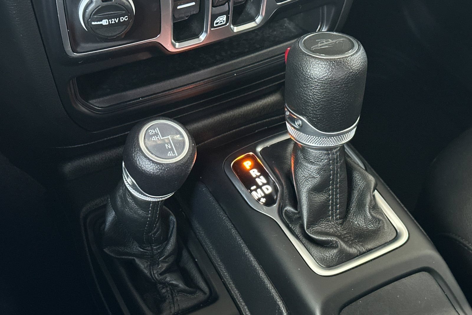 Used 2023 Jeep Gladiator Sport AWD/4WD image 27