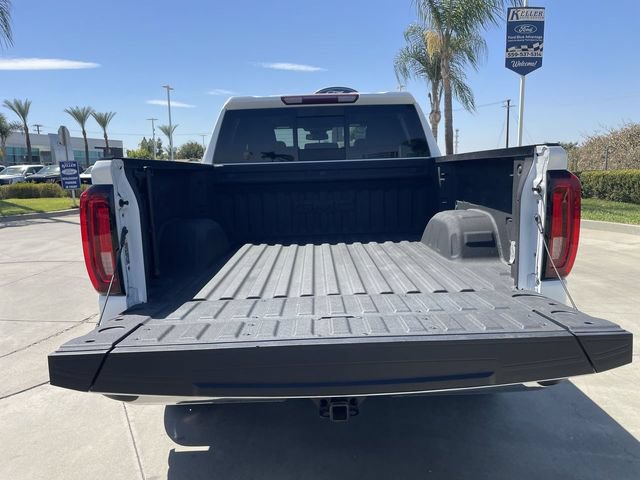 Used 2022 GMC Sierra 1500 SLT w/ SLT Premium Plus Package AWD/4WD image 26