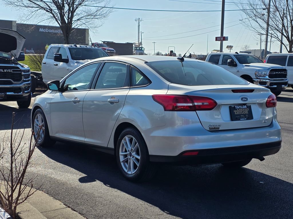 Used 2018 Ford Focus SE image 7