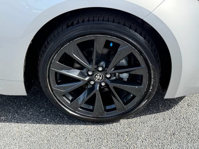 Used 2025 Toyota Corolla XSE FWD image 8