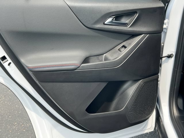 Used 2026 Chevrolet Equinox RS AWD/4WD image 38