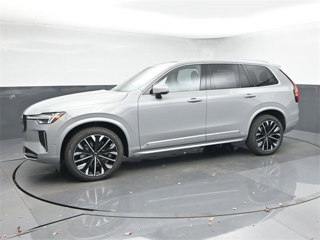 New 2026 Volvo XC90 B6 Plus w/ Protection Package Premier image 4