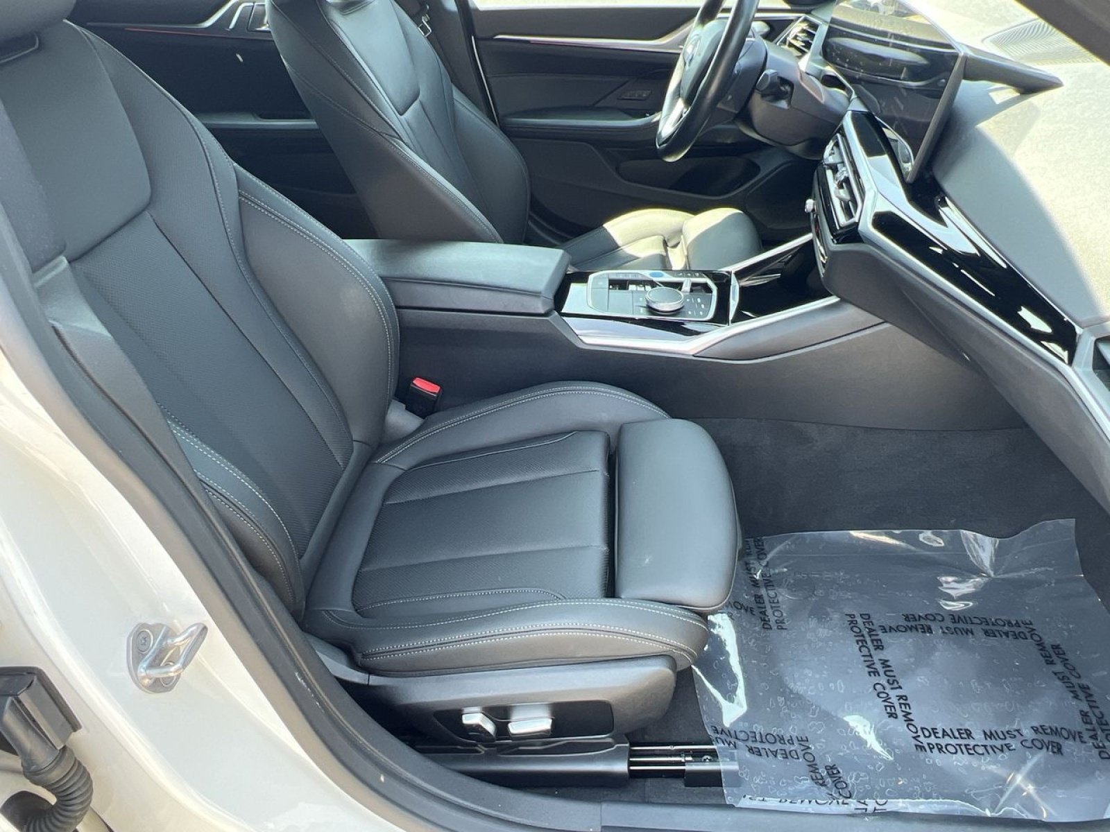 Used 2023 BMW i4 eDrive40 w/ Premium Package RWD image 26