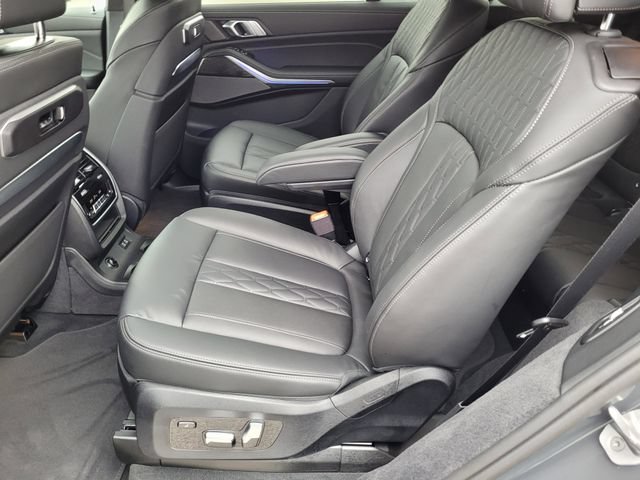 Used 2026 BMW X7 M60i AWD/4WD image 25