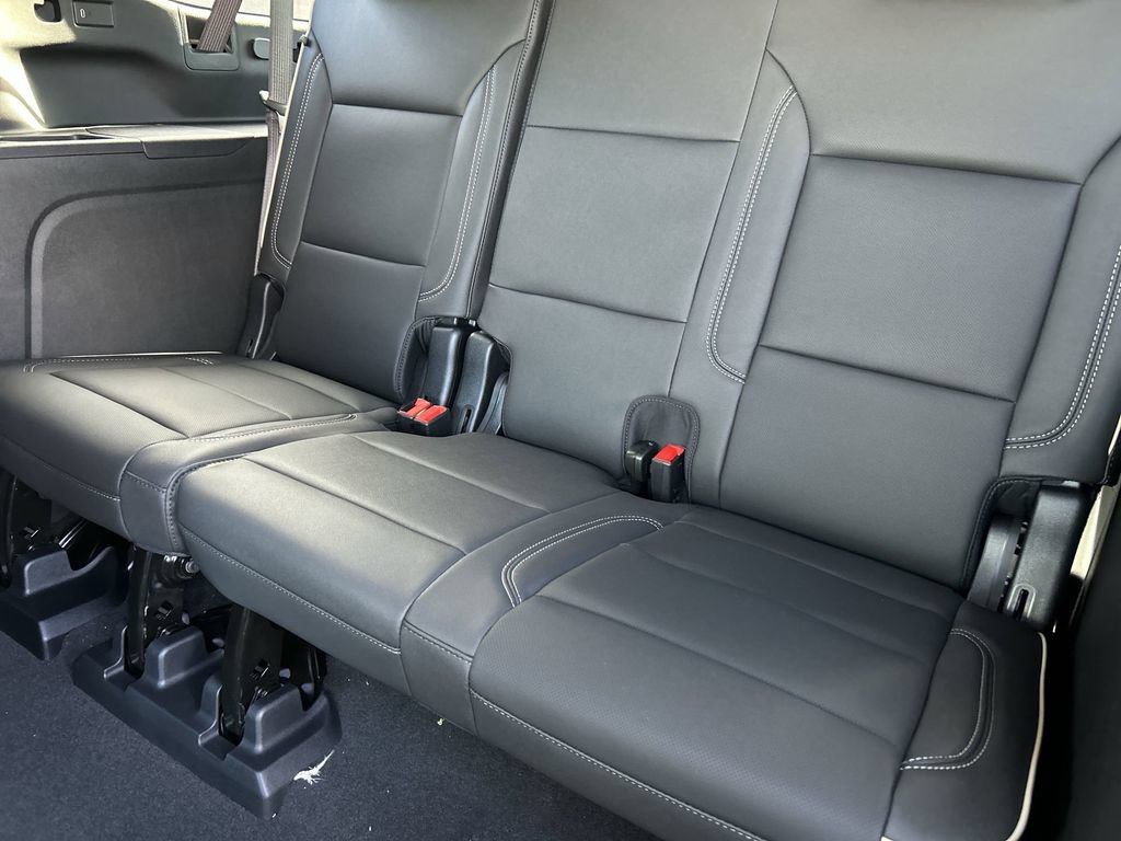 New 2026 GMC Yukon XL Elevation AWD/4WD image 35