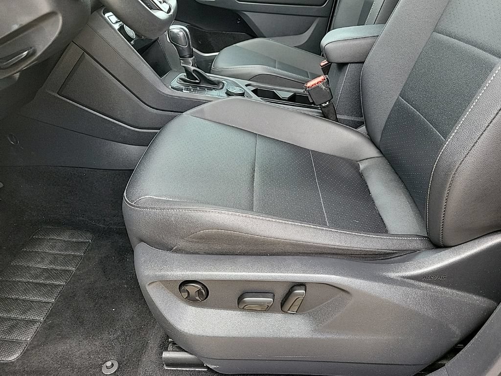 Used 2020 Volkswagen Tiguan SE w/ Panoramic Sunroof Package AWD/4WD image 13