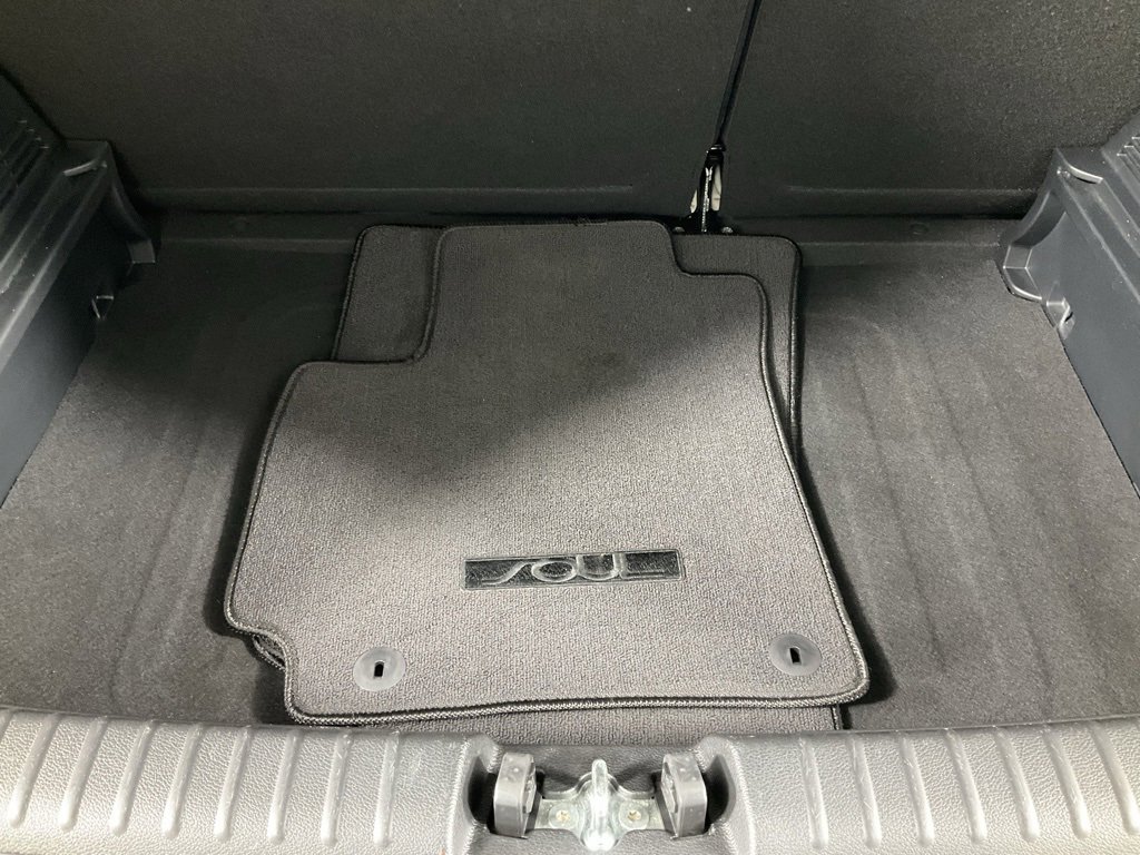 Certified 2023 Kia Soul LX image 22